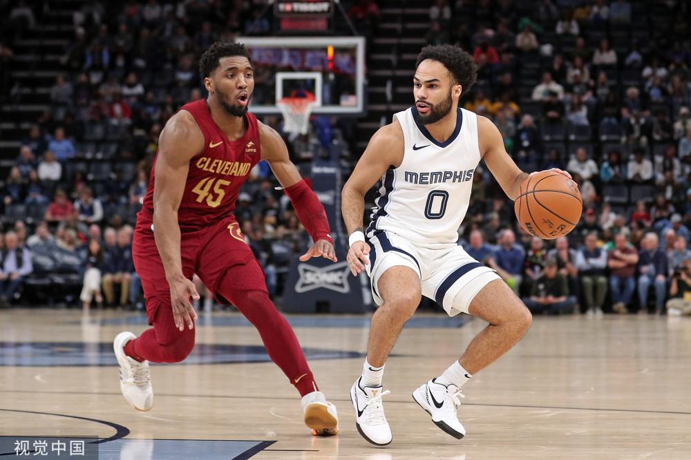 砸2亿镑豪购6大强援！利物浦军备藏致命隐患，更衣室炸弹即将爆发